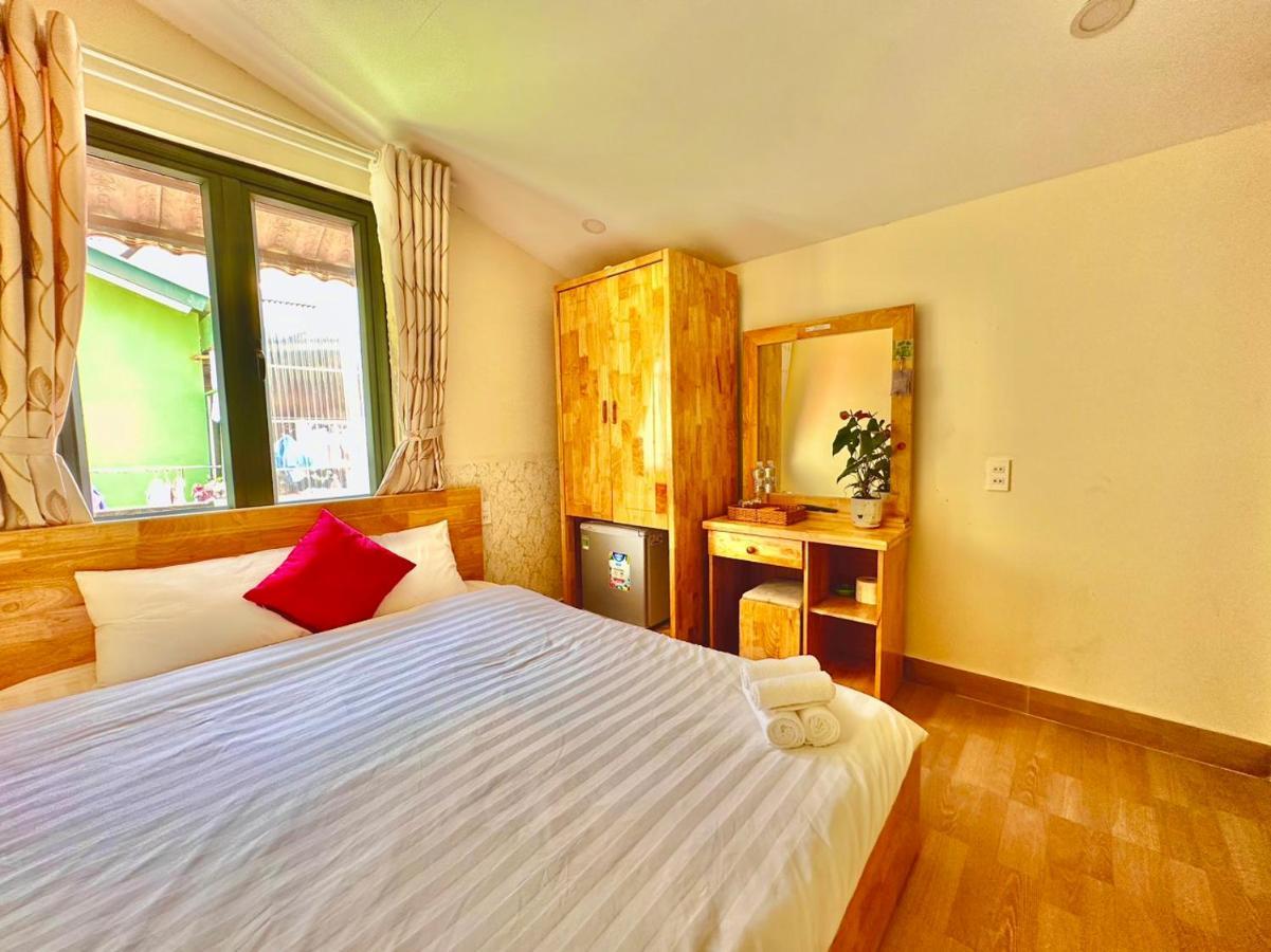 Hotel Khach San Minh Ha Dalat Exterior foto
